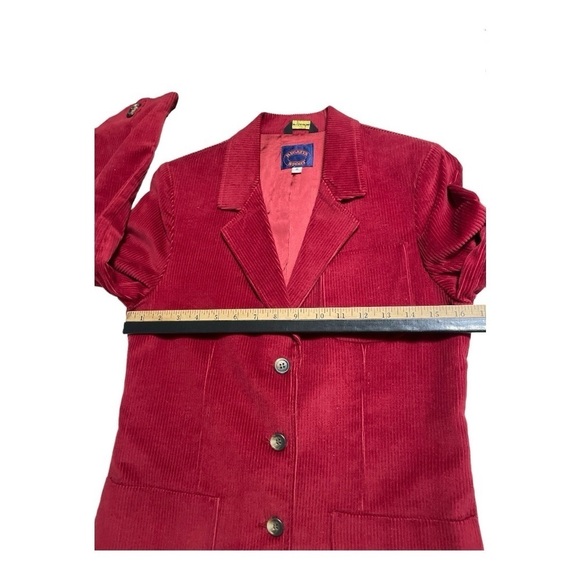 Regatta Sport 70s/ 80s Corduroy Red skirt suite size 6.  
~ - Picture 13 of 14